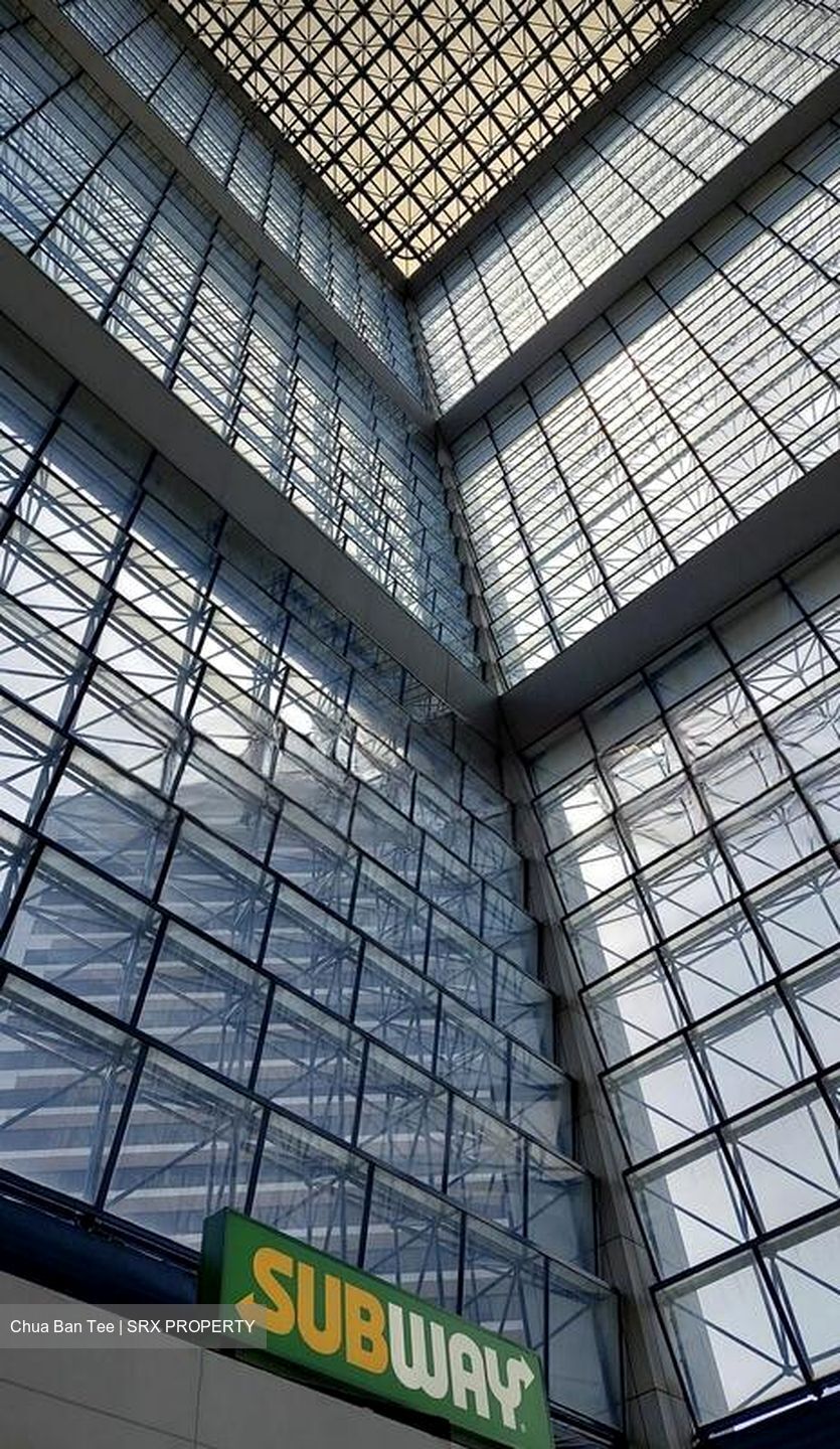Parkway Centre (D15), Office #469276091